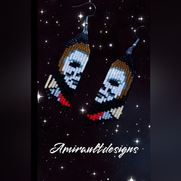 Micheal Myers beaded earrings ( shorties ) - Picture 2 of 2